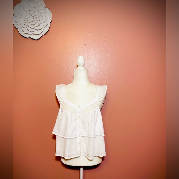 American Eagle Ruffle White Top NWOT - Picture 2 of 5